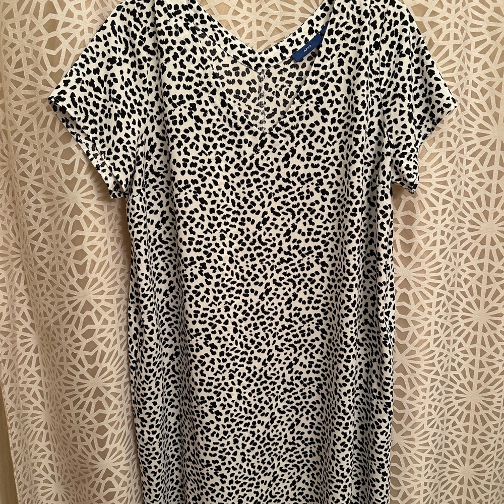 Apt. 9 Black and White Animal Print Top